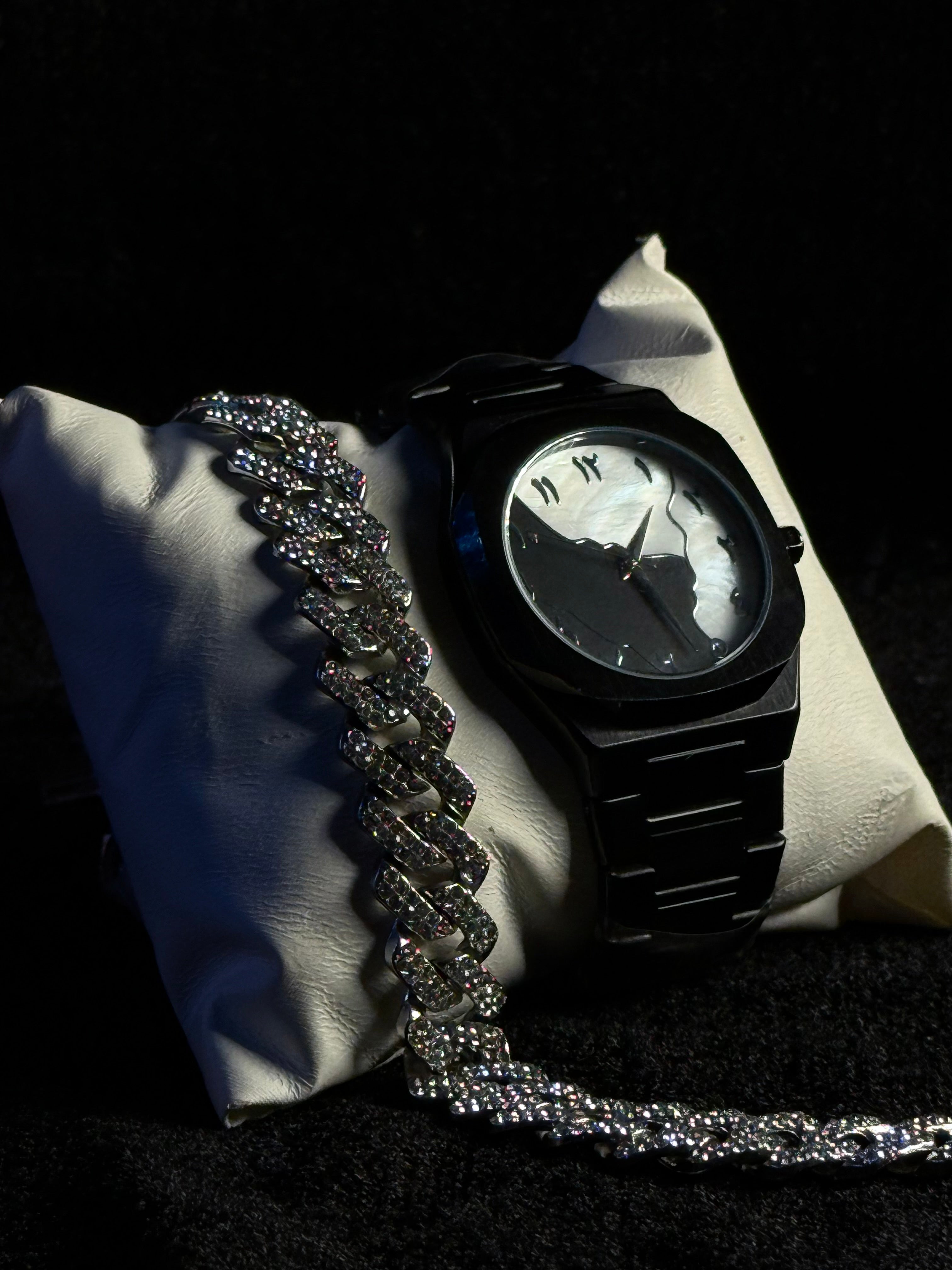 Two-Tone Dial Aura Watch